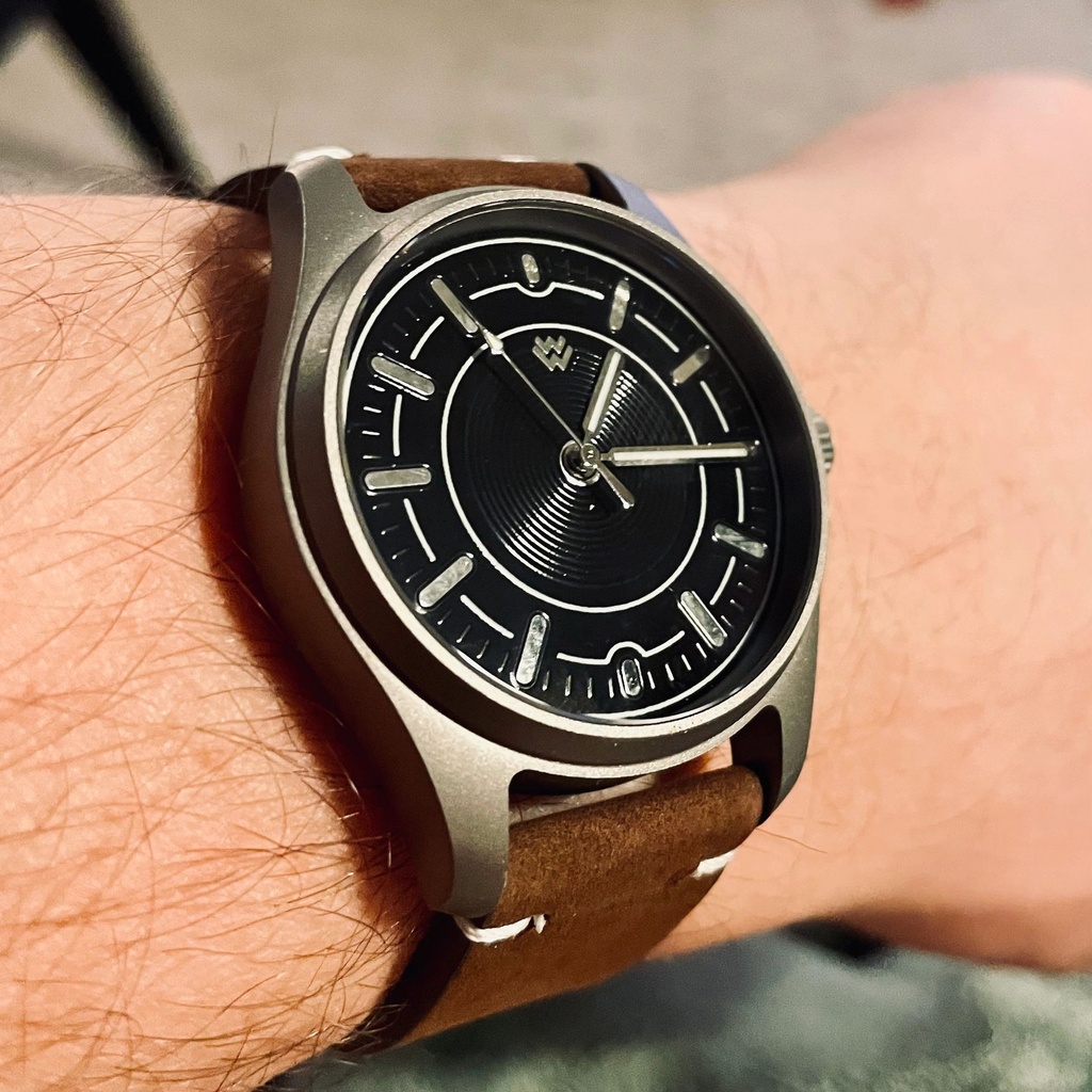 [MTW-DL-33.5-BLK-SLV] Motown Dial - 33.5 mm (Black/Silver)