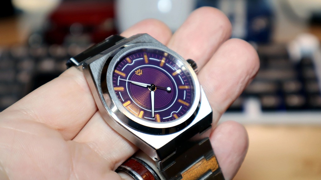 [MTW-DL-31.8-PRP-GLD] Motown Dial - 31.8 mm (Purple/Gold)